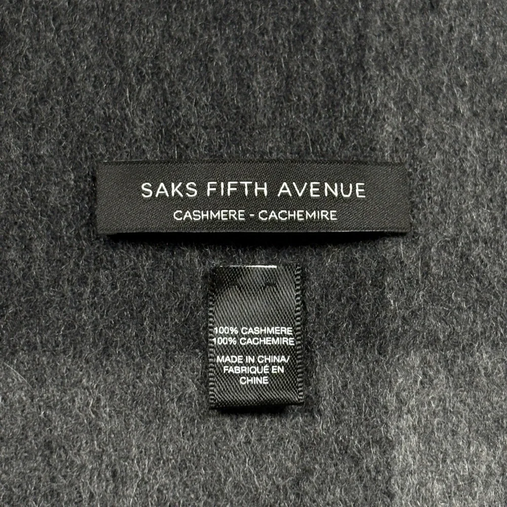 Saks Fifth Avenue Scarf Unisex OS Cashmere Gray Black Plaid Fringe EUC